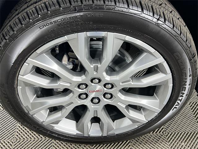 2025 GMC Acadia AWD Denali