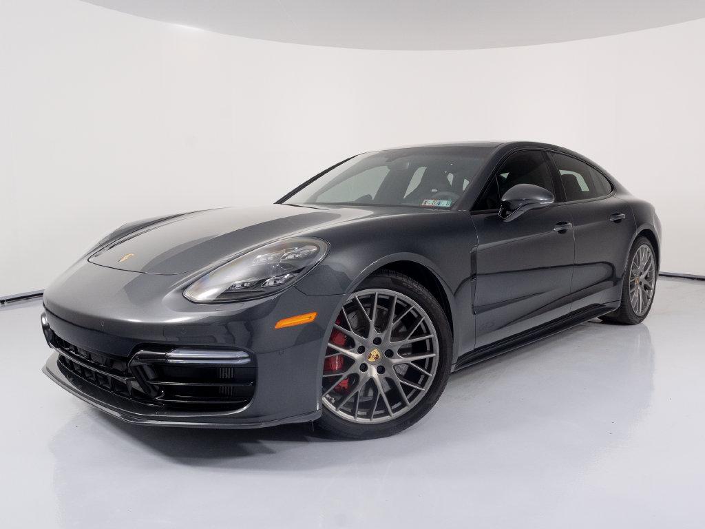2020 Porsche Panamera