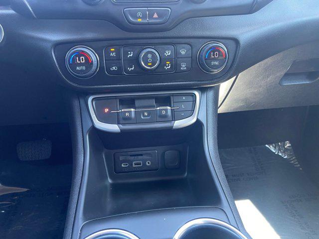 2023 GMC Terrain FWD SLT