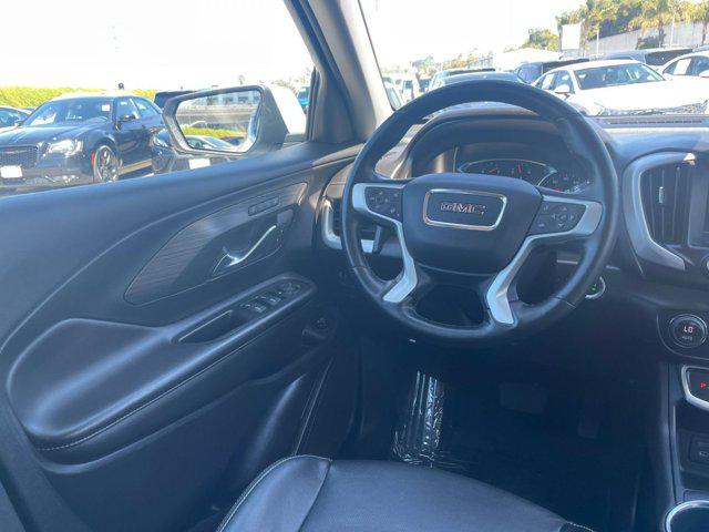2023 GMC Terrain FWD SLT