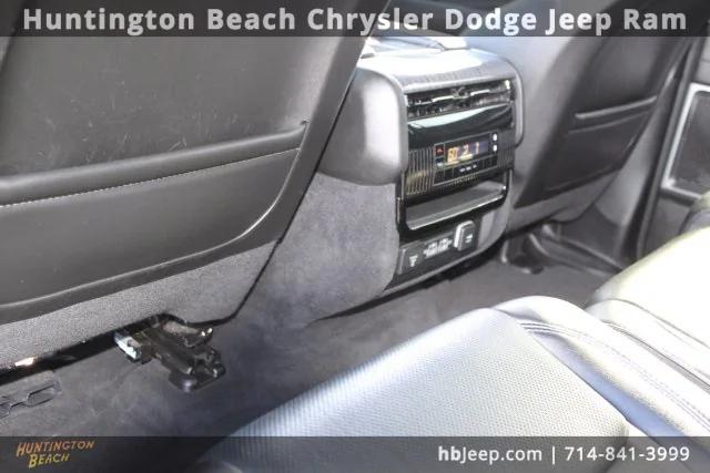 2022 Jeep Wagoneer Series II 4x4