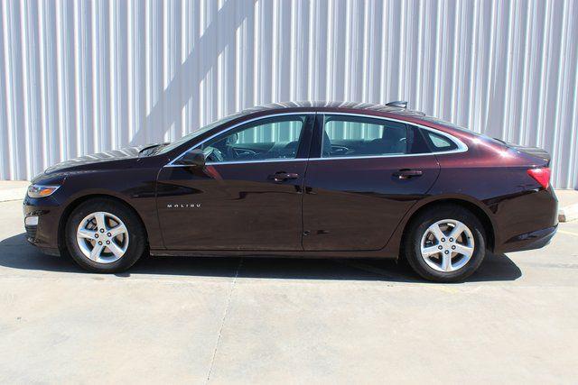 2021 Chevrolet Malibu FWD 1FL