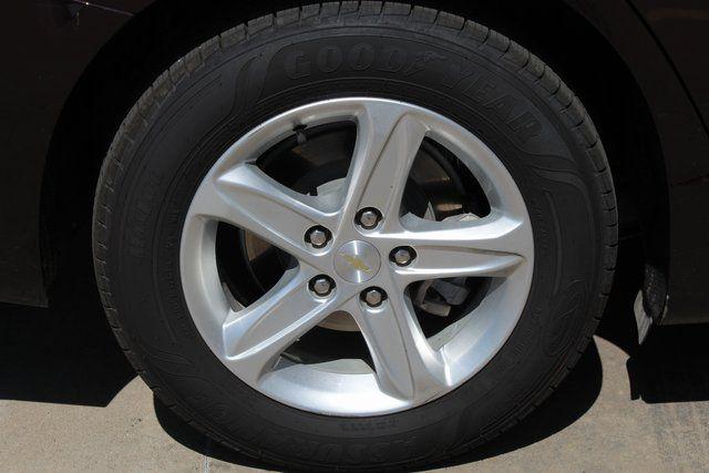 2021 Chevrolet Malibu FWD 1FL