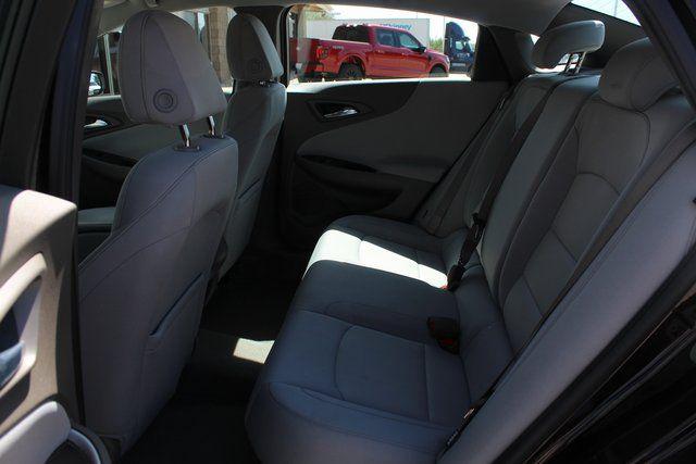 2021 Chevrolet Malibu FWD 1FL