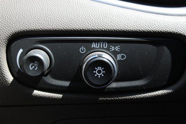 2021 Chevrolet Malibu FWD 1FL