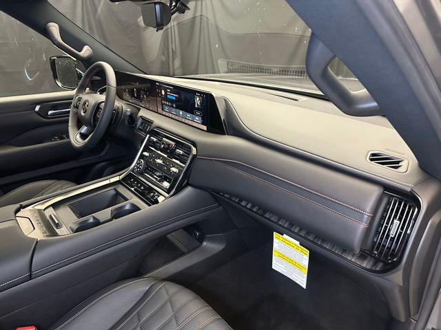 2025 Nissan Armada PRO-4X 4WD