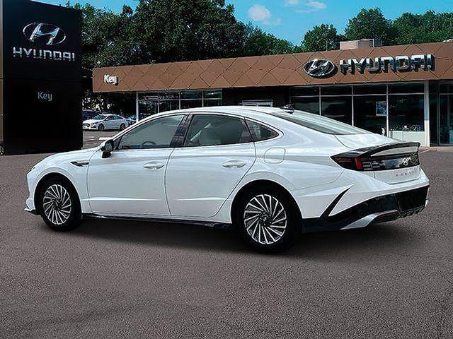 2025 Hyundai Sonata Hybrid SEL