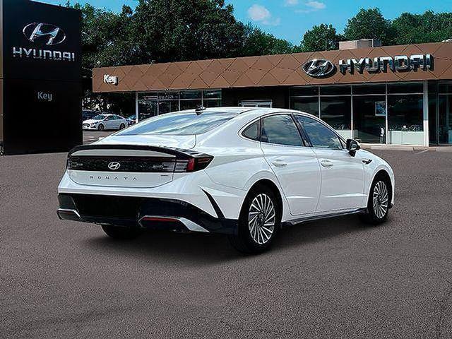 2025 Hyundai Sonata Hybrid SEL
