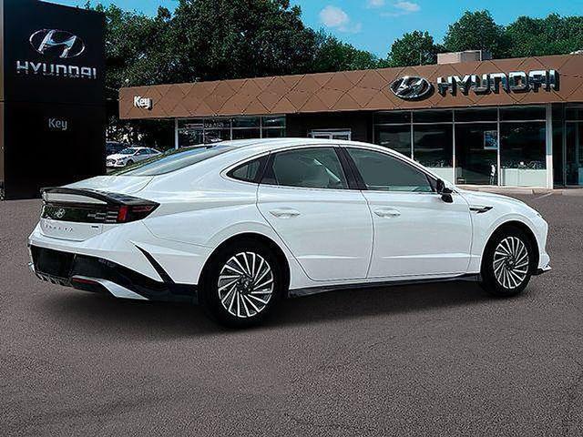 2025 Hyundai Sonata Hybrid SEL
