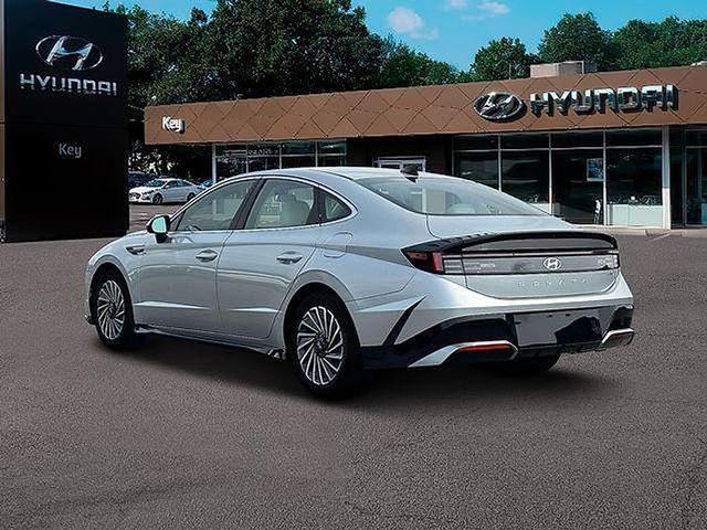 2025 Hyundai Sonata Hybrid Limited