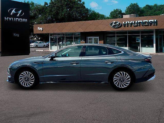2025 Hyundai Sonata Hybrid SEL