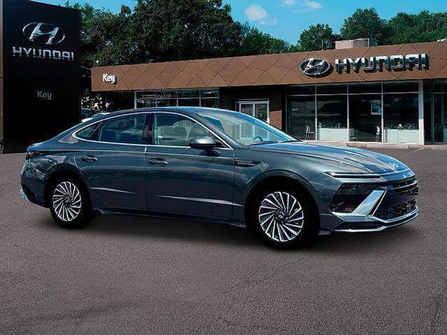 2025 Hyundai Sonata Hybrid SEL