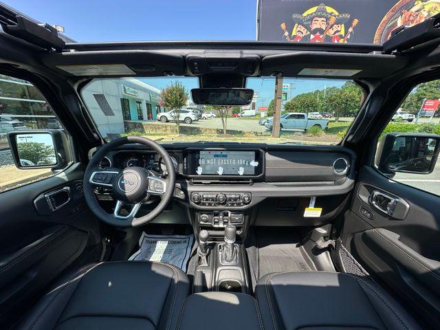 2025 Jeep Wrangler WRANGLER 4-DOOR SAHARA