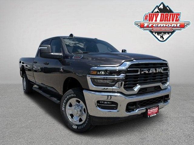 2025 RAM Ram 2500 RAM 2500 TRADESMAN CREW CAB 4X4 8 BOX