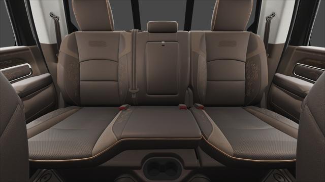 2025 RAM Ram 3500 RAM 3500 LIMITED LONGHORN CREW CAB 4X4 8 BOX