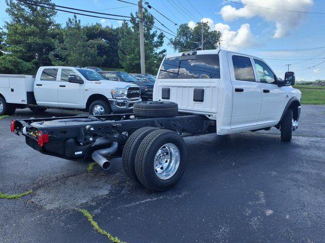 2025 RAM Ram 3500 Chassis Cab RAM 3500 TRADESMAN CREW CAB CHASSIS 4X4 60 CA