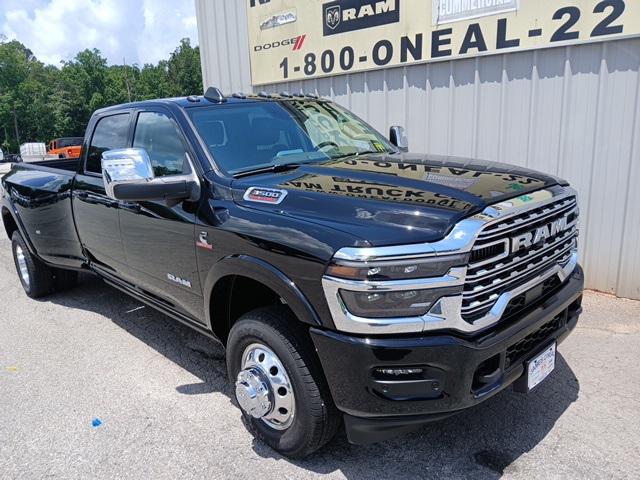 2025 RAM Ram 3500 RAM 3500 LIMITED LONGHORN CREW CAB 4X4 8 BOX