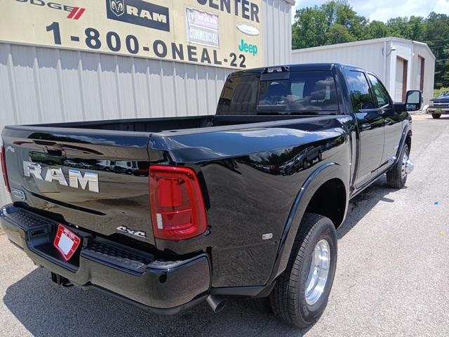 2025 RAM Ram 3500 RAM 3500 LIMITED LONGHORN CREW CAB 4X4 8 BOX