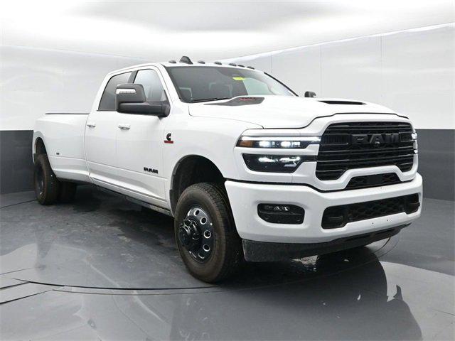 2025 RAM Ram 3500 RAM 3500 LARAMIE CREW CAB 4X4 8 BOX