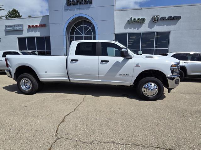 2025 RAM Ram 3500 RAM 3500 BIG HORN CREW CAB 4X4 8 BOX