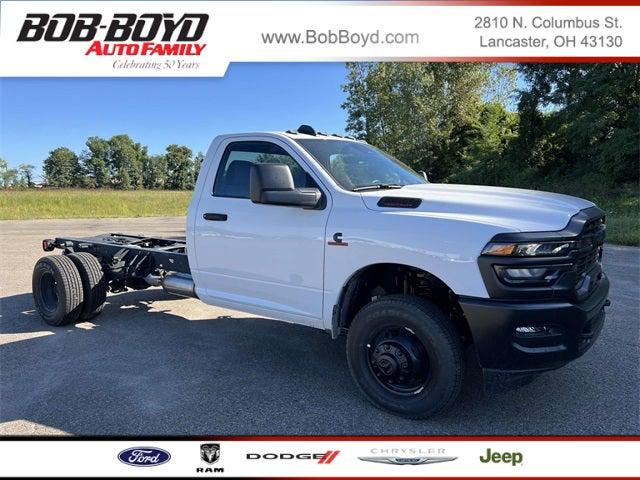 2025 RAM Ram 3500 Chassis Cab RAM 3500 TRADESMAN CHASSIS REGULAR CAB 4X4 84 CA 2025 RAM Ram 3500 Chassis Cab RAM 3500 TRADESMAN CHASSIS REGULAR CAB 4X4 84 CA