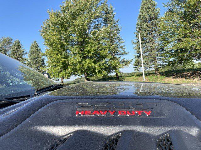 2025 RAM Ram 2500 RAM 2500 LIMITED CREW CAB 4X4 64 BOX