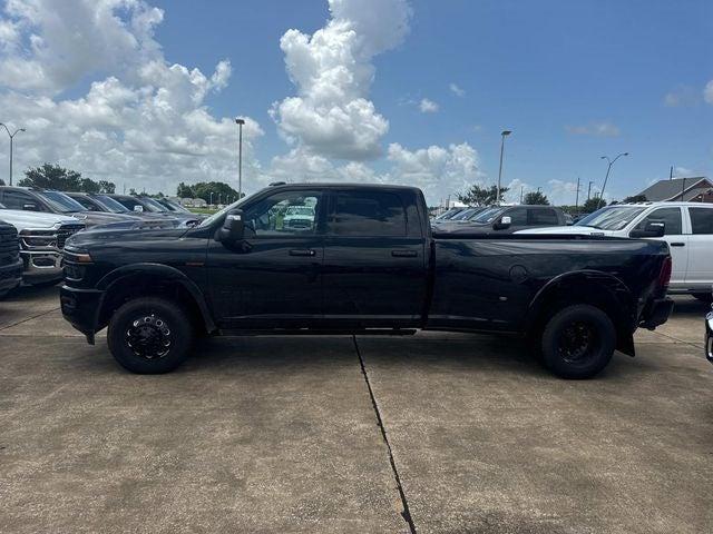 2025 RAM Ram 3500 RAM 3500 LIMITED CREW CAB 4X4 8 BOX