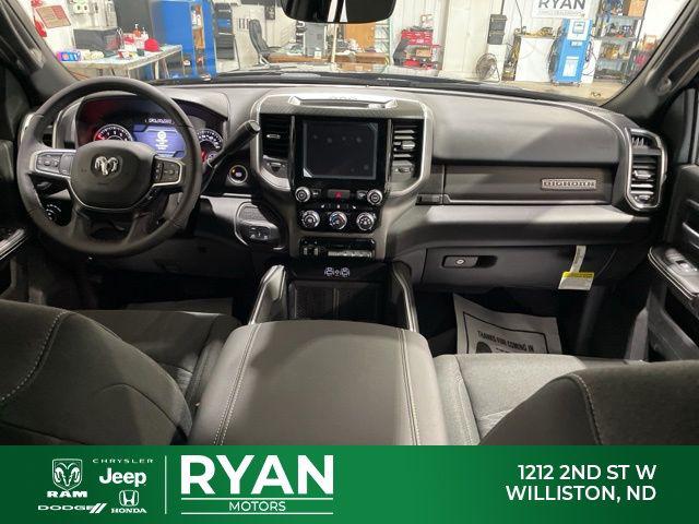 2025 RAM Ram 2500 RAM 2500 BIG HORN CREW CAB 4X4 64 BOX