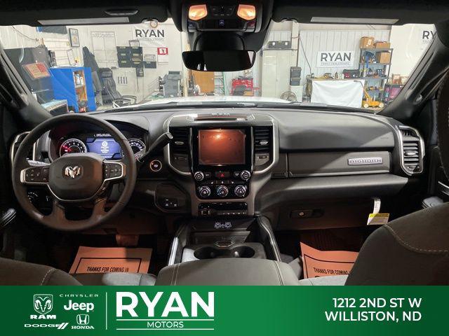 2025 RAM Ram 2500 RAM 2500 BIG HORN CREW CAB 4X4 64 BOX