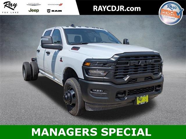 2025 RAM Ram 3500 Chassis Cab RAM 3500 TRADESMAN CREW CAB CHASSIS 4X4 60 CA 2025 RAM Ram 3500 Chassis Cab RAM 3500 TRADESMAN CREW CAB CHASSIS 4X4 60 CA