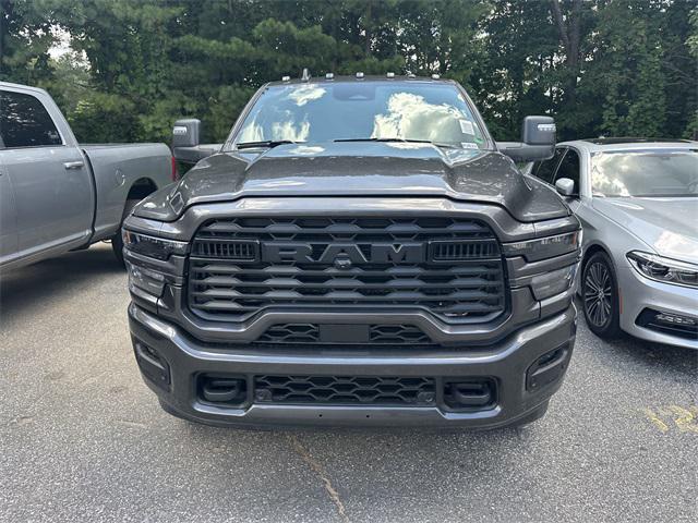 2025 RAM Ram 3500 RAM 3500 BIG HORN CREW CAB 4X4 8 BOX