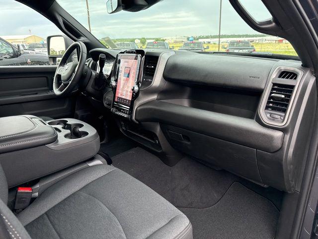 2025 Ram 2500 Tradesman Crew Cab 4x4 6'4" Box