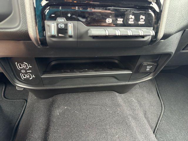 2025 Ram 2500 Tradesman Crew Cab 4x4 6'4" Box