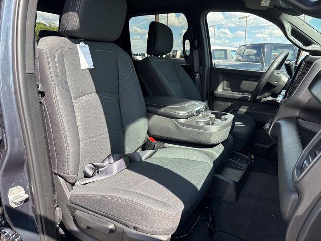 2025 Ram 2500 Tradesman Crew Cab 4x4 6'4" Box