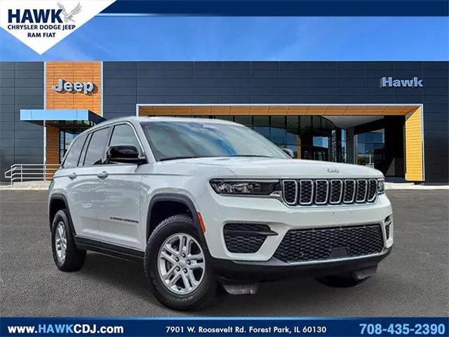 2023 Jeep Grand Cherokee Laredo 4x4