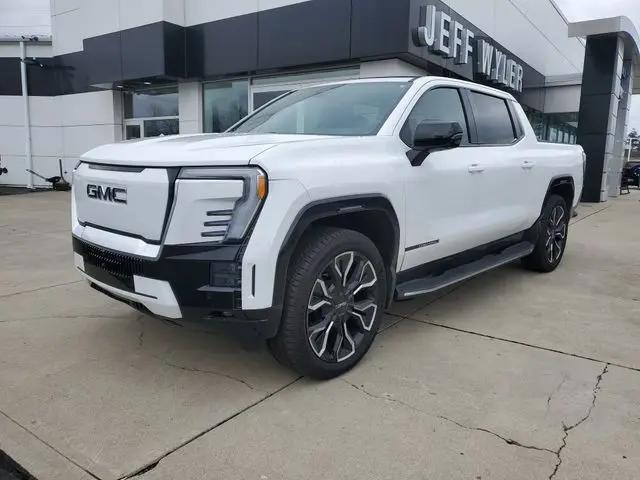 2025 GMC Sierra Extended Range Denali