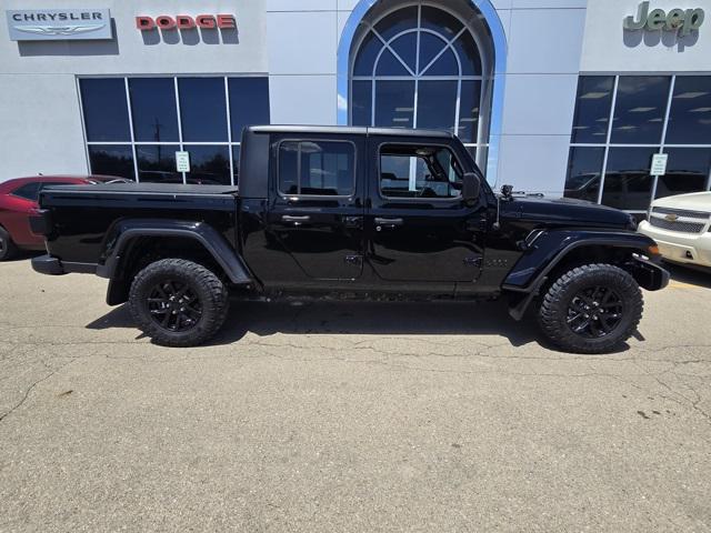 2022 Jeep Gladiator Altitude 4x4