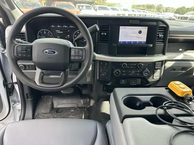 2025 Ford F-450 XL