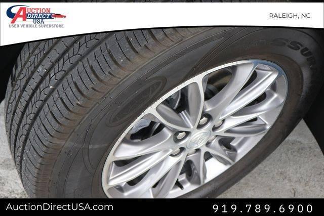 2022 Buick Enclave FWD Essence