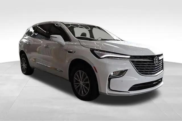 2022 Buick Enclave FWD Essence