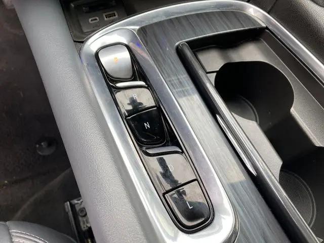 2022 Buick Enclave FWD Essence