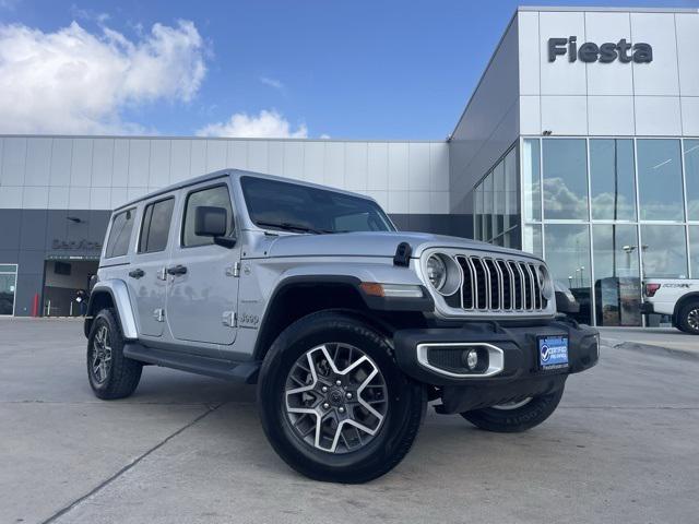 2024 Jeep Wrangler 4-Door Sahara 4x4