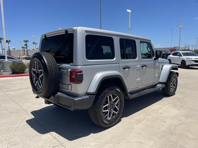 2024 Jeep Wrangler 4-Door Sahara 4x4