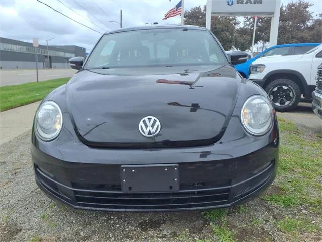 2014 Volkswagen Beetle 2.5L 2014 Volkswagen Beetle 2.5L