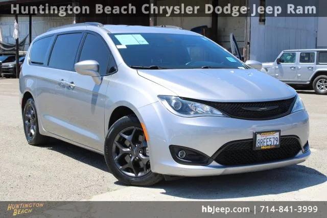 2020 Chrysler Pacifica Touring L Plus