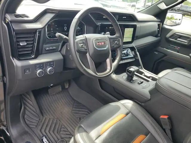 2024 GMC Sierra 1500 4WD Crew Cab Short Box AT4
