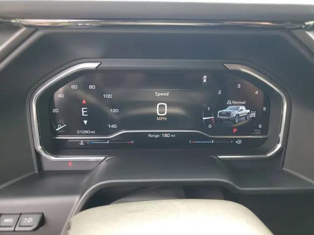 2024 GMC Sierra 1500 4WD Crew Cab Short Box AT4