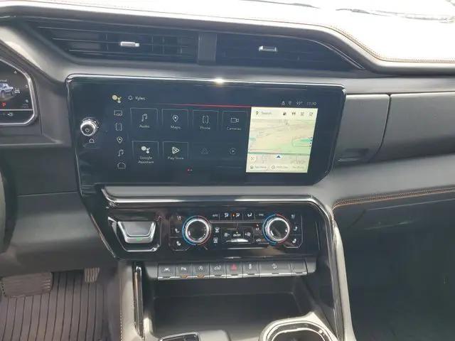 2024 GMC Sierra 1500 4WD Crew Cab Short Box AT4