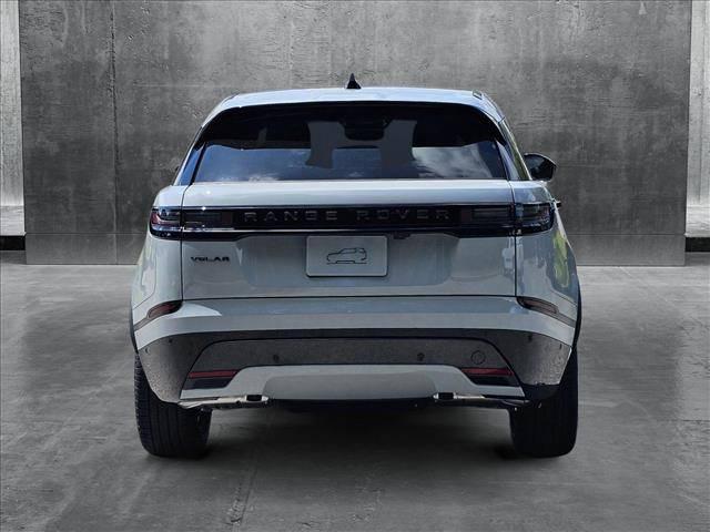 2026 Land Rover Range Rover Velar P250 Dynamic SE