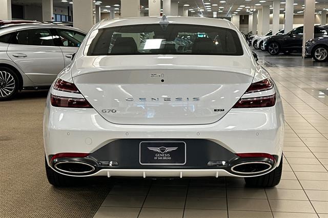 2026 Genesis G70 3.3T RWD Sport Prestige